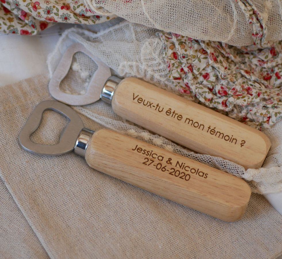 Ouvre-bouteille tire-bouchon personnalisé en bois, cadeau mariage